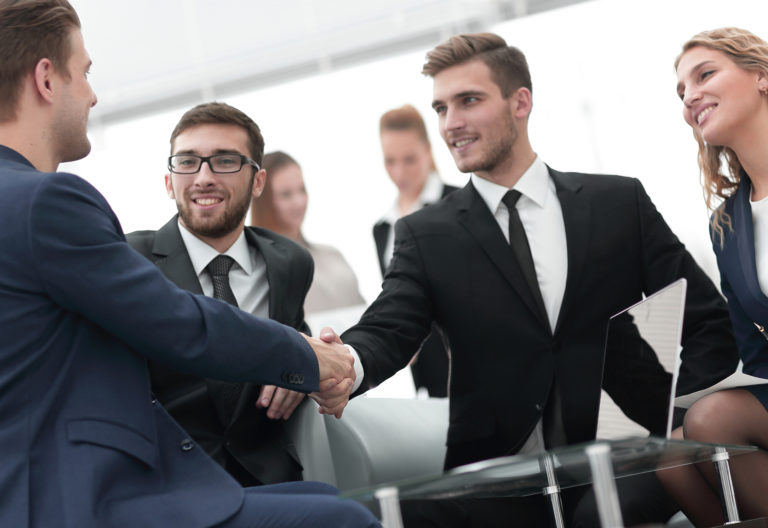 恋愛がうまくいく！モテる男性社会人の人気職種をご紹介
