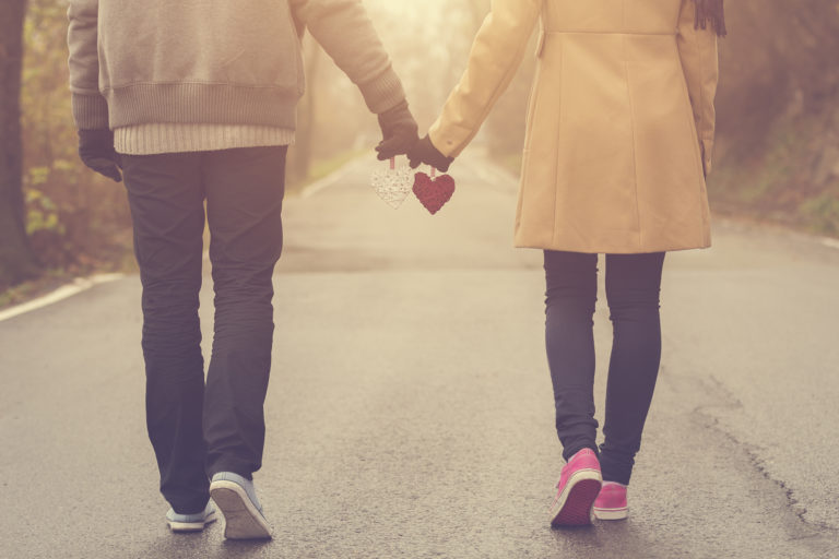 離婚後に次の恋愛を始めるまでの期間は？新しい恋に踏み出すタイミング
