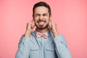 好かれてる？嫌われてる？好き避けする男性の心理と行動
